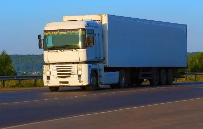 İzmir ile İnebolu Arası Öğrenci Eşyası Taşıma